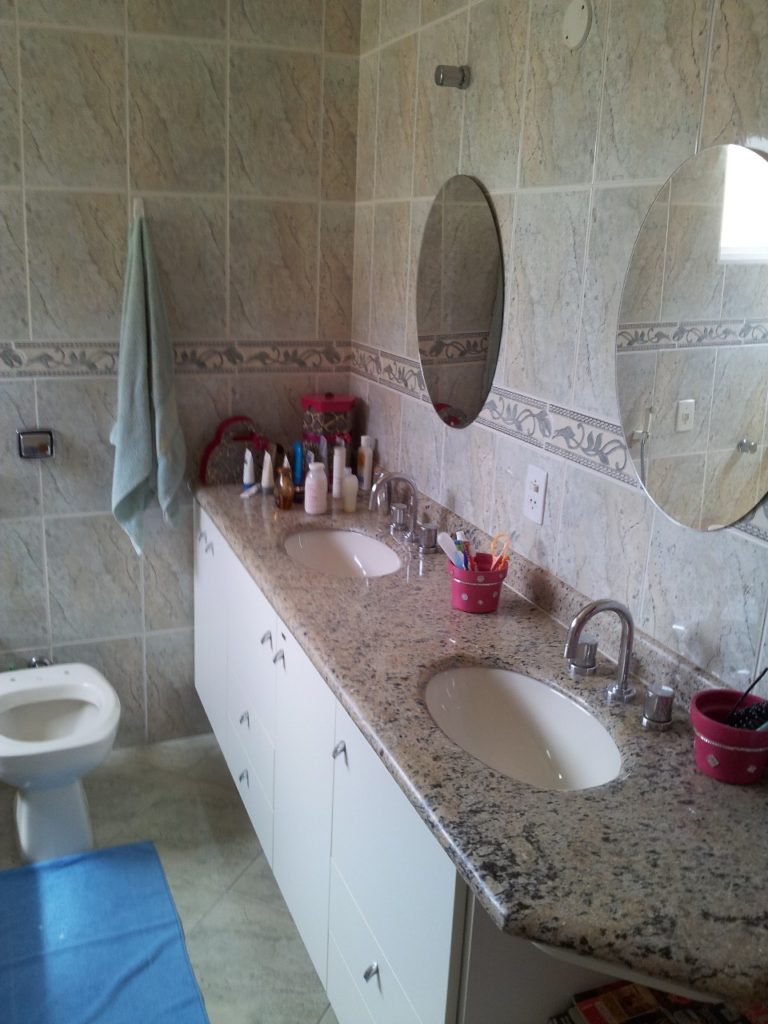 283d1827-1895-46ac-b399-ab208ecdc61f