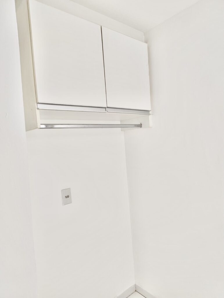 58c5017c-434f-4e9a-872a-690171a8ac84