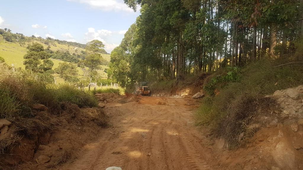 6411E0AC-D5A8-4230-84AF-CC9E4761F4B5