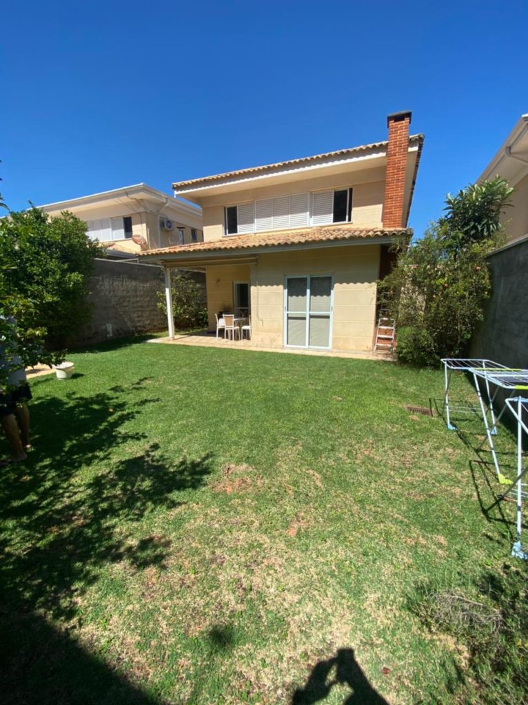 8230aa2f-6622-47e7-9a60-f0508f9c00bf