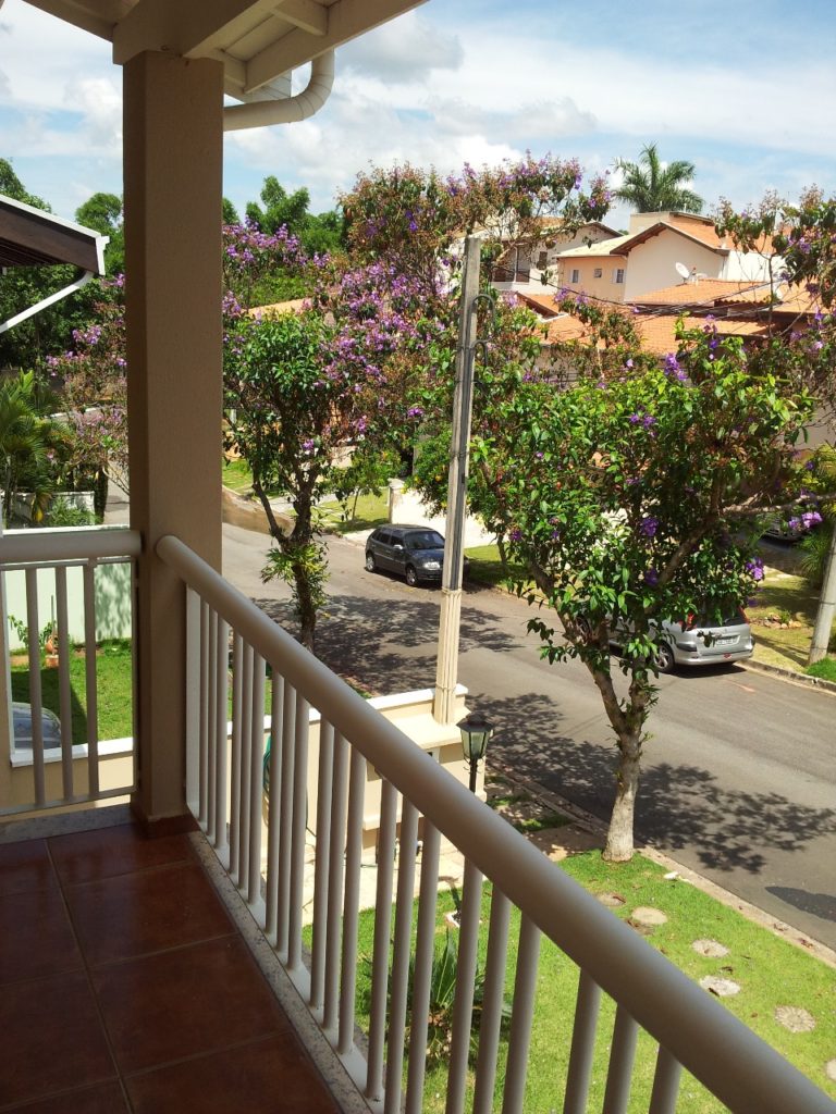 94c25033-e58b-4cee-a050-0a9df3c99082