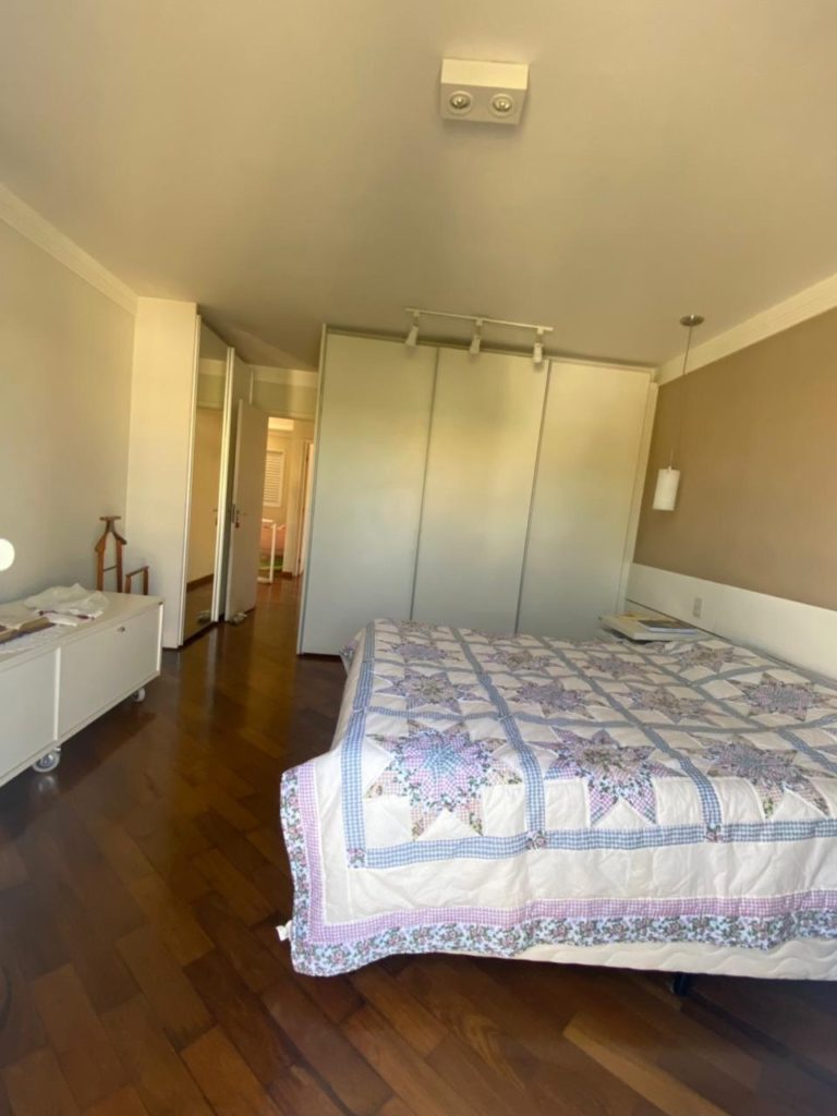 a331867b-42d4-4c1c-9aa3-4b1780d9da3e