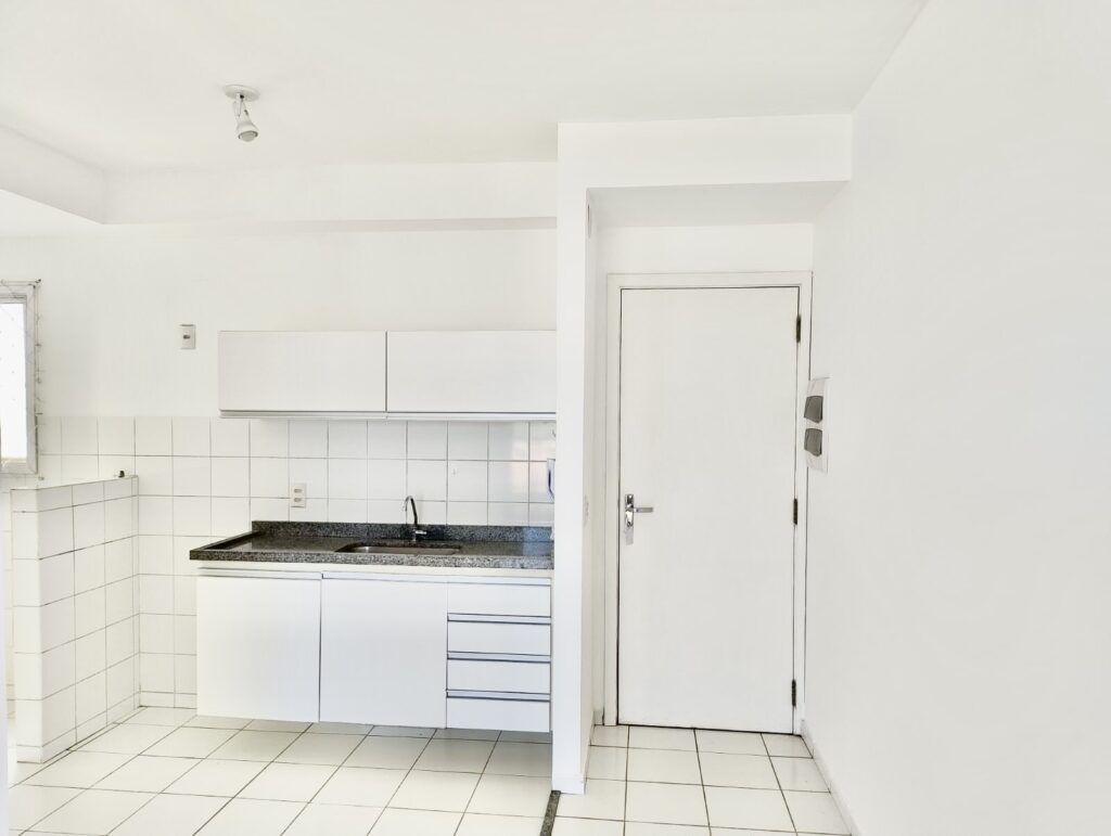 e2cf62e4-e6fd-4b26-bb1a-d7bd180ab09f