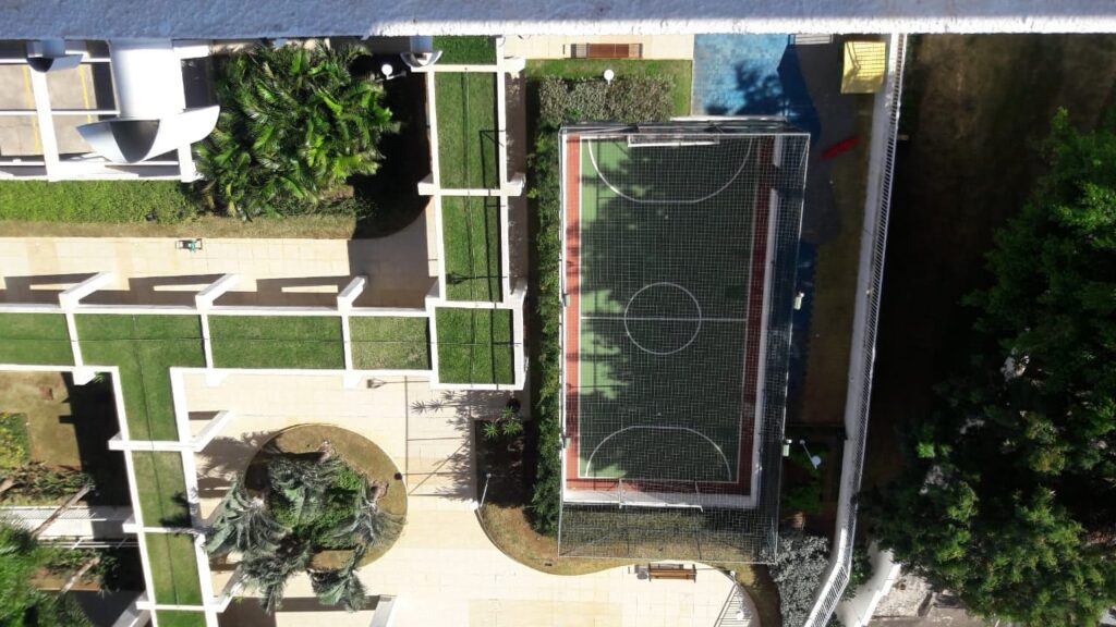 70a9eae3-8bda-4204-b5d3-fceaee6be71d