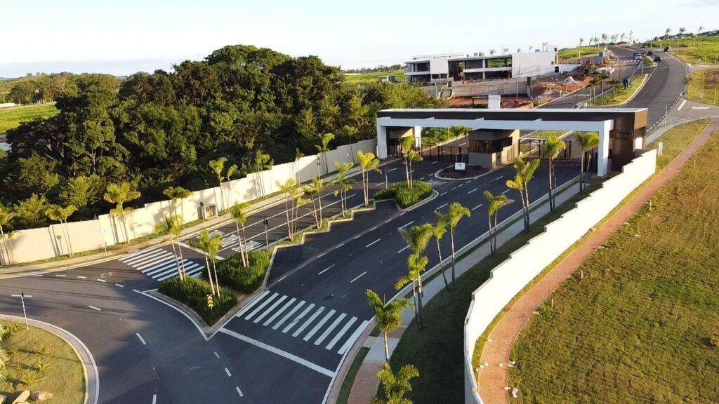 835aa78f-8220-4e51-b834-98022206fe81