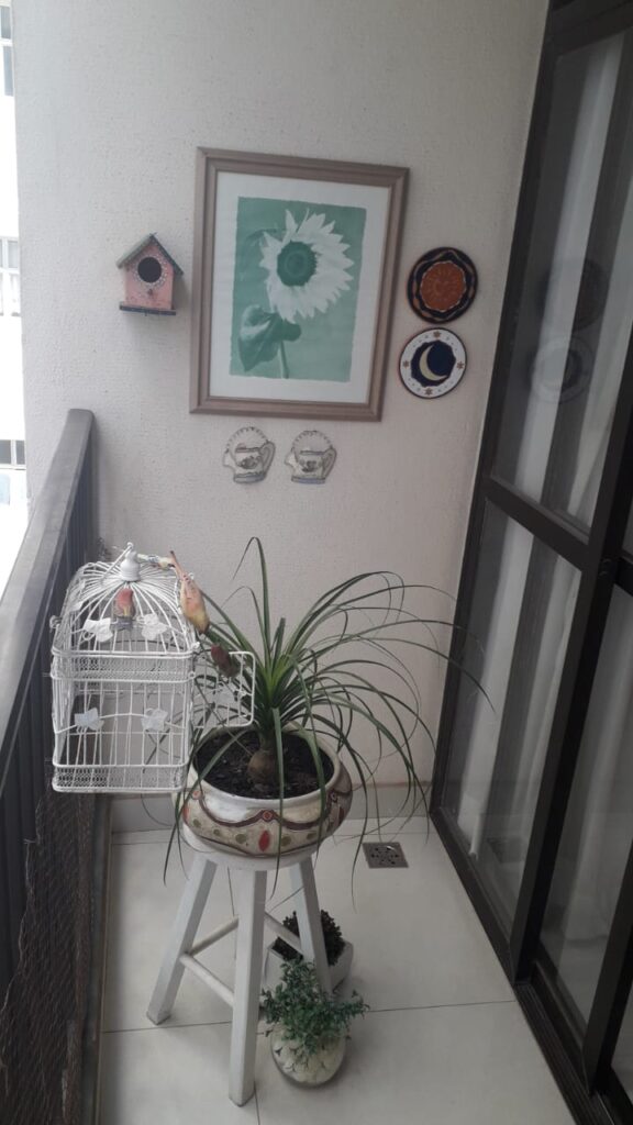 2b119f1e-0f28-4301-8538-2d3593343f8f