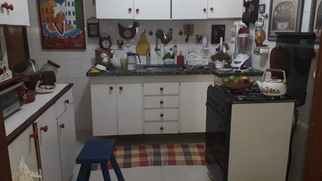 8df0fb87-8639-4413-a37b-0bccf399fc6f