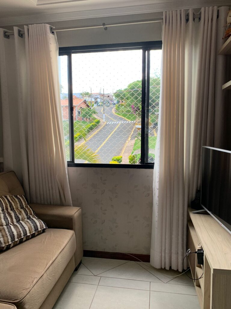 C1079056-2774-4F1A-9C20-48E48773DADA