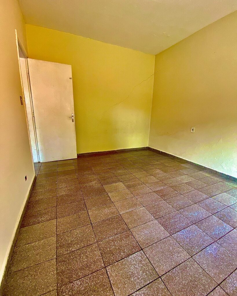 F98CC76D-BC9D-4A22-AD6B-444A8FD66B50