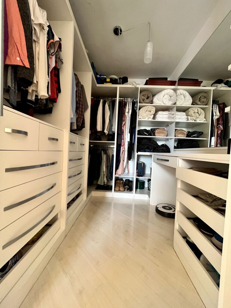 06e5207d-82f8-4bc4-b597-759bd4dd4a36