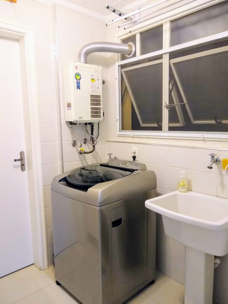 597c82ae-454b-42d2-9c14-a13241428d7f