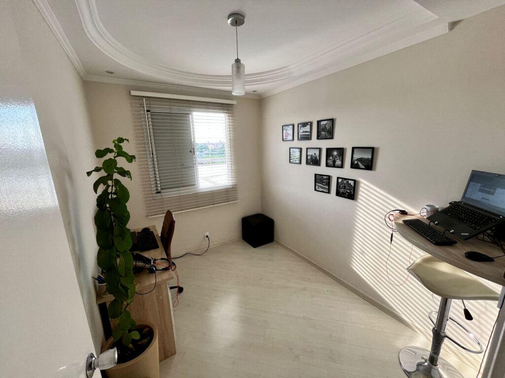 5d2f7aa9-cc67-4387-980d-a8805a8480b2