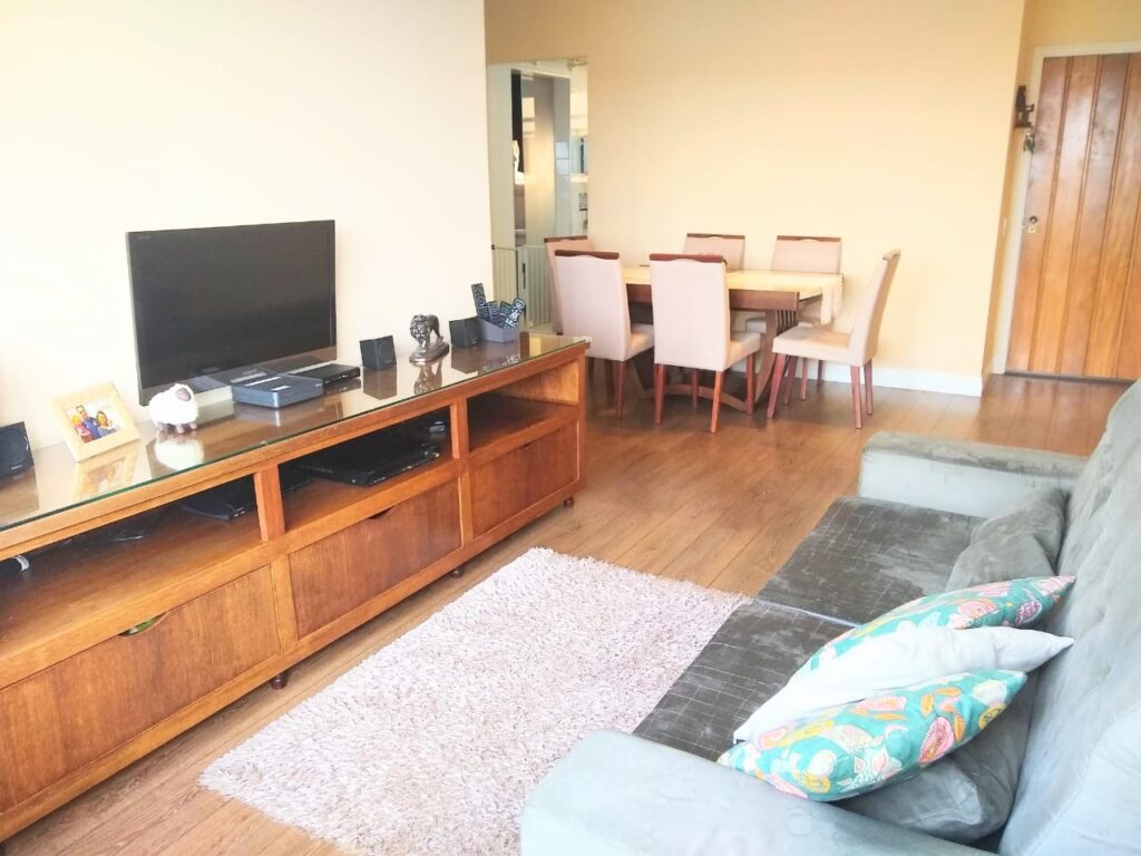 c742659e-6ad3-4613-a9ee-9e311d69e89d