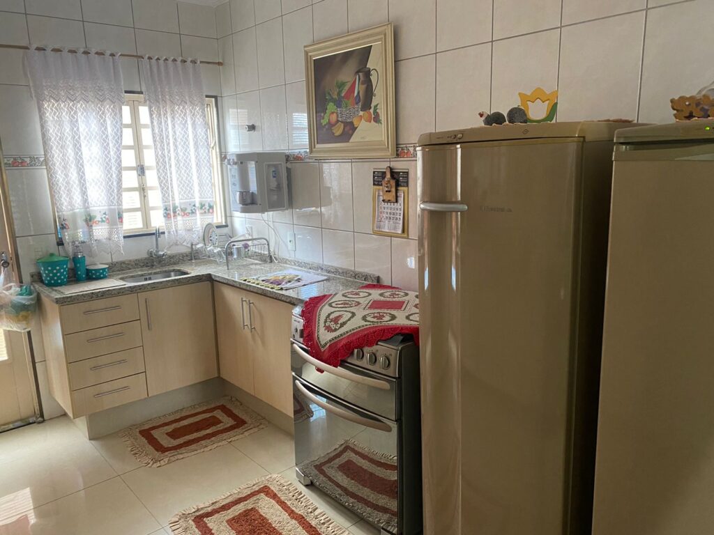 0bb68e67-b888-4ec1-bb2d-e1649f32dcfe