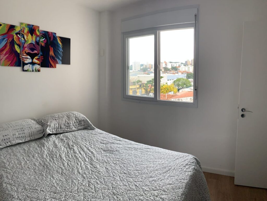 0e8a03d8-1946-41ed-98ab-f7d565b8c644