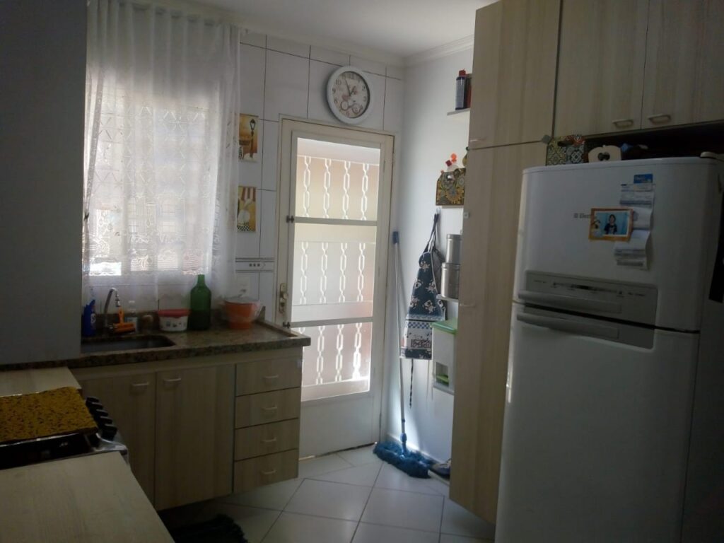 2435663d-cdf4-4a19-b81f-326db41e1c72