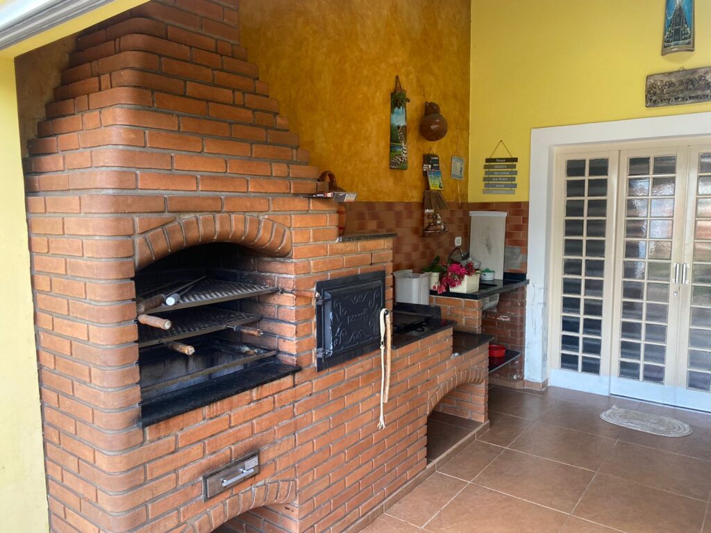 77ce3b32-aa40-47ed-9344-83d0db4ab82d