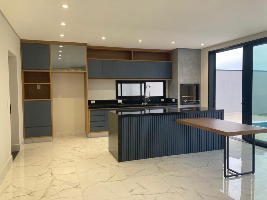 56961864-6E2C-4DDC-A6AB-391DA8CBF6C5