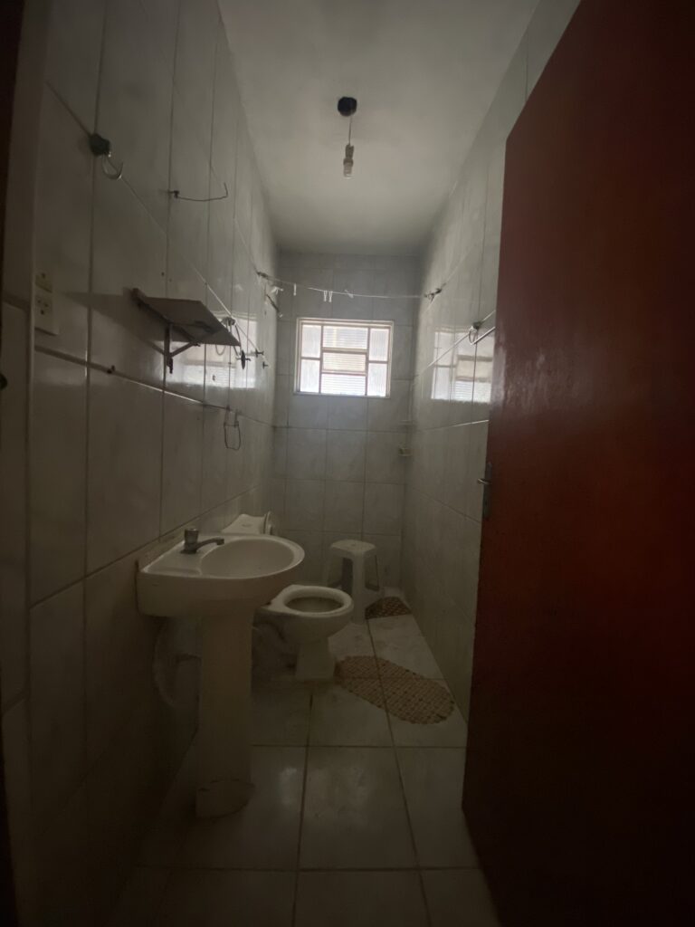 B3647FA4-3A49-45C2-BF56-7C9C85D93EE3