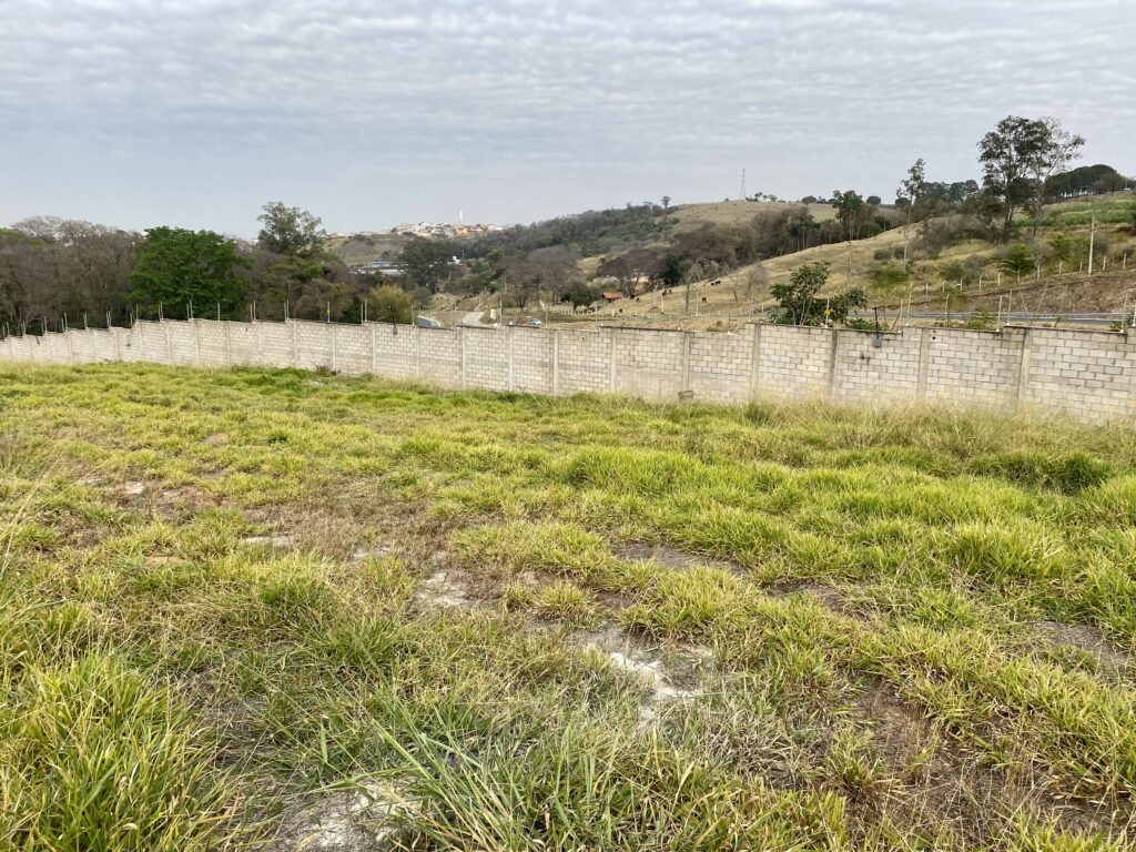 D9C9874F-DEAD-42DF-917B-23527694A46E