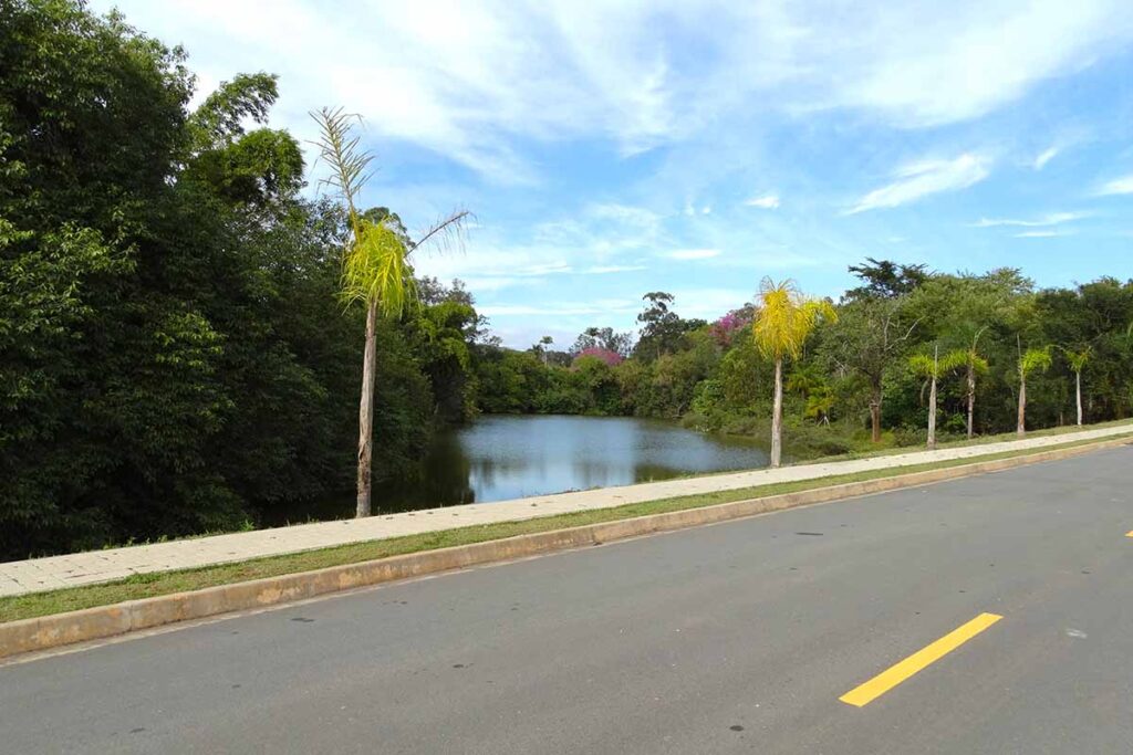 F2791DCF-B9CD-489B-B7E6-7ABB03840ADE