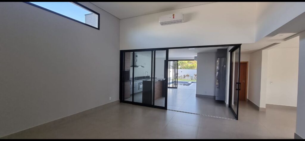 WhatsApp Image 2022-10-21 at 16.33.43 (1)