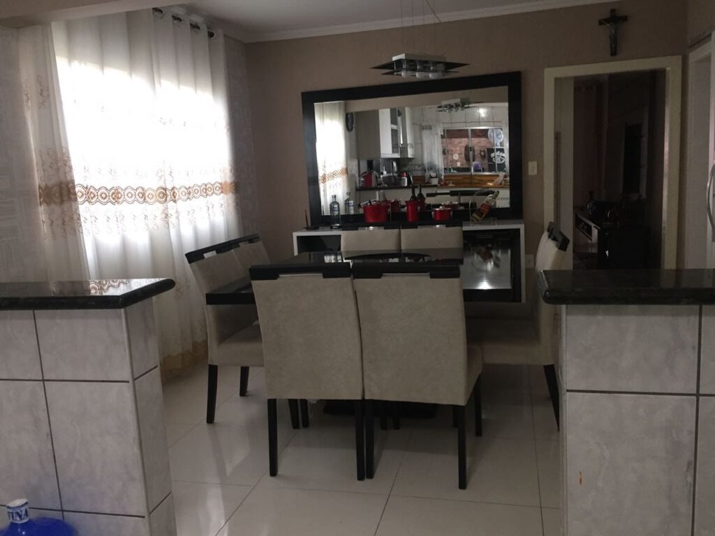 d3e5a8fa-5022-4121-9fc6-47078737ad1c