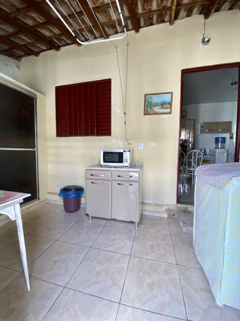 1B91B6EF-FC80-4E5B-9F62-56BE8BD7C1A9