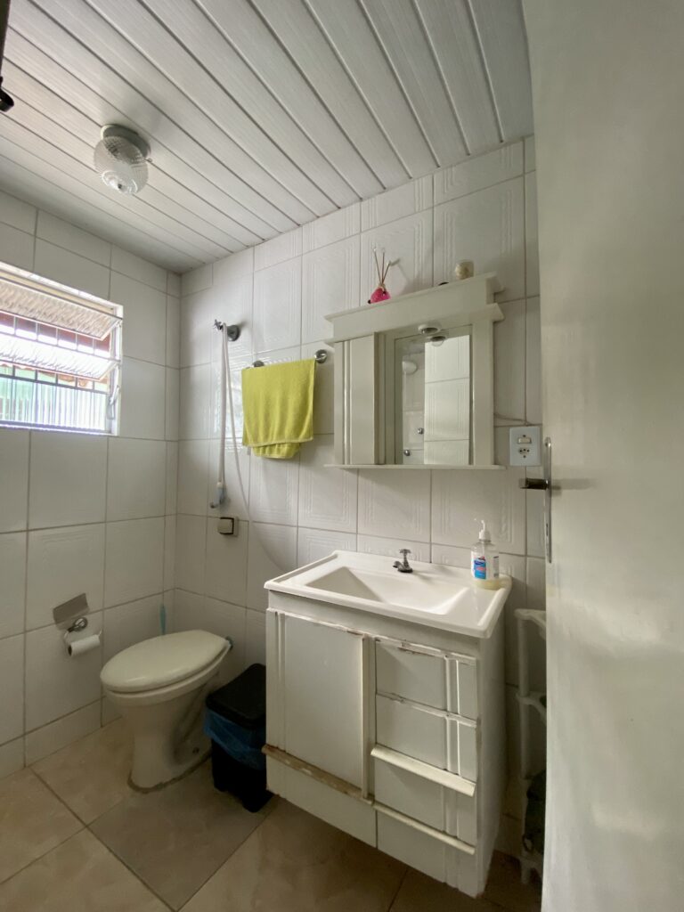 5EDBADB9-610A-48F9-B13E-5B8BDDDBABE2