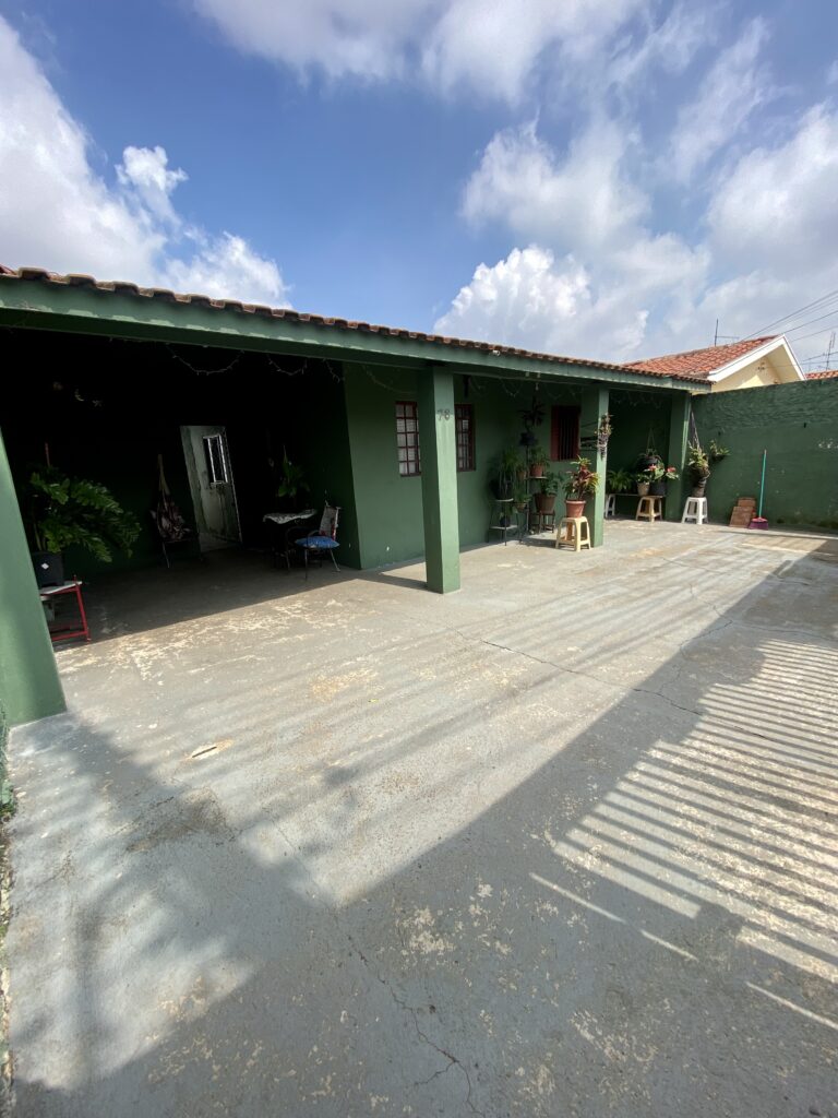 FC5667A1-785D-4186-B26E-857357D2C779