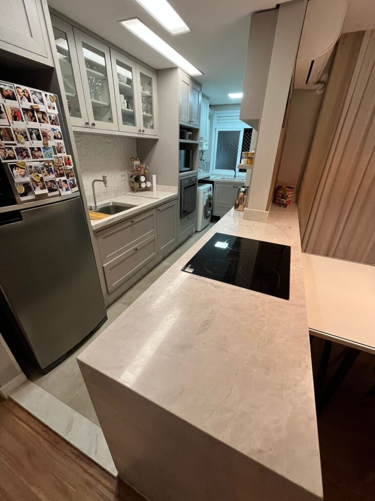 06128E44-B7E3-4008-8621-BF3EFA74132D