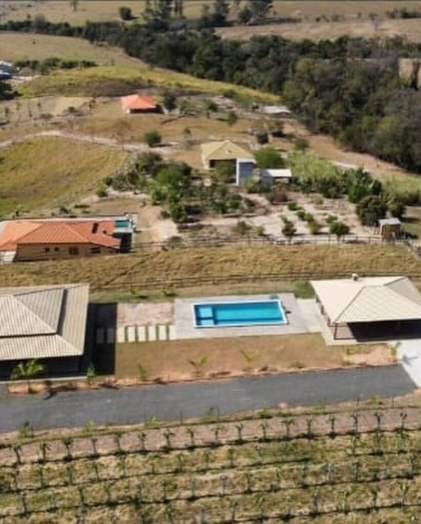 6D7F1ED9-343B-4EAA-BFFC-0BCD01A54B23