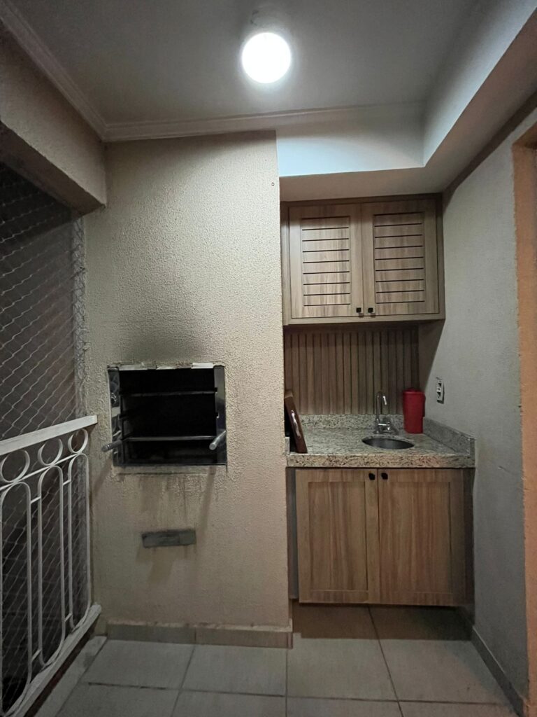 9B500E2A-9BCE-4143-BFEC-09B3CCCF07B1