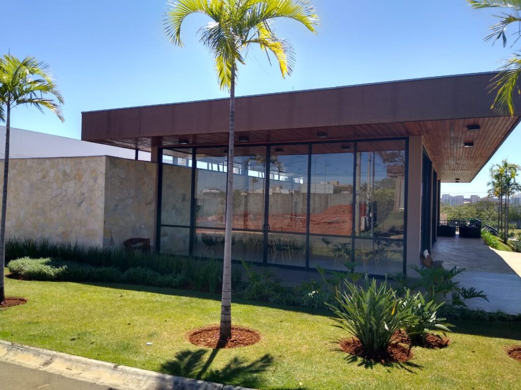 WhatsApp Image 2022-12-12 at 18.56.04 (2)