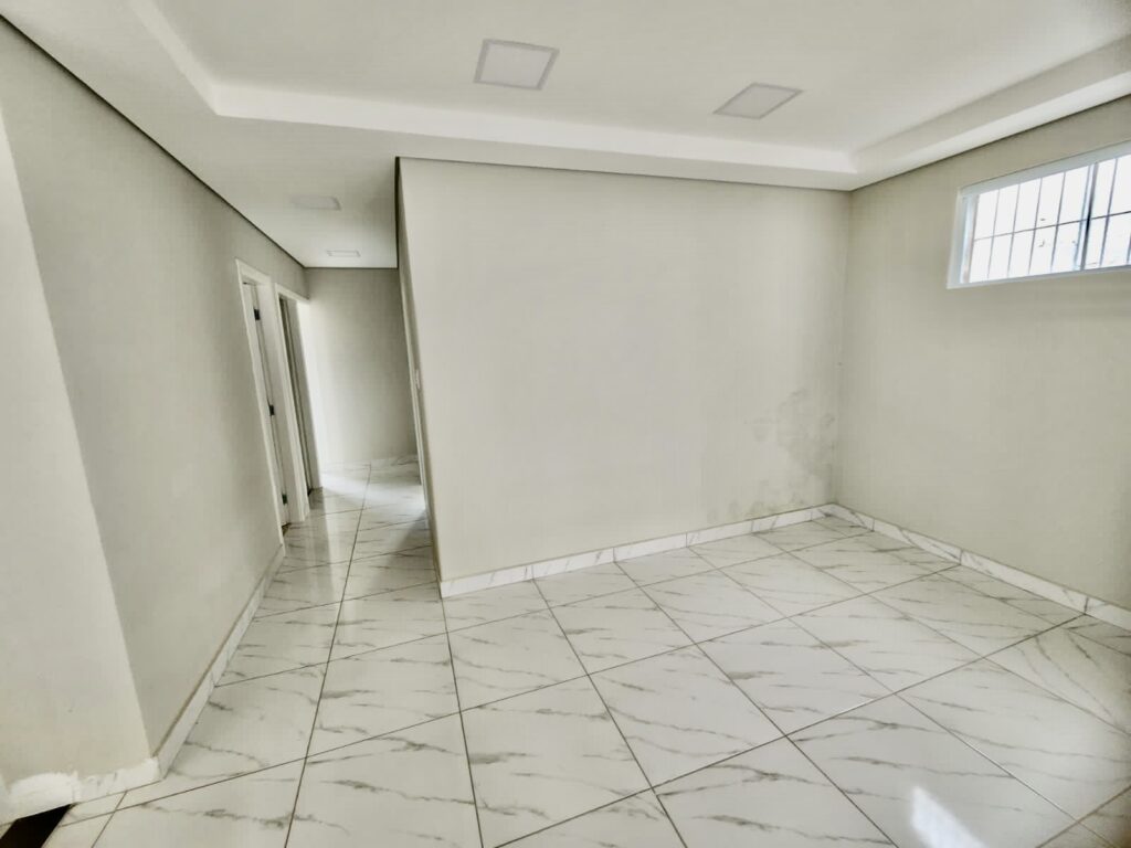 703B42A0-7F30-4A67-8059-3195C2D3441C