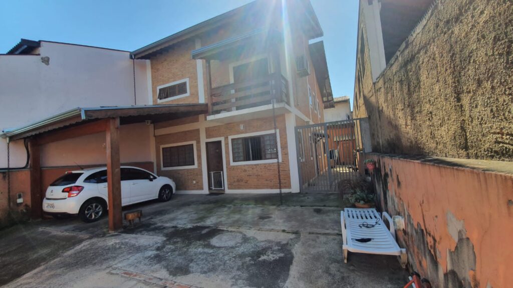 AB62A365-A634-45CB-BBA9-9E5FB903F96C