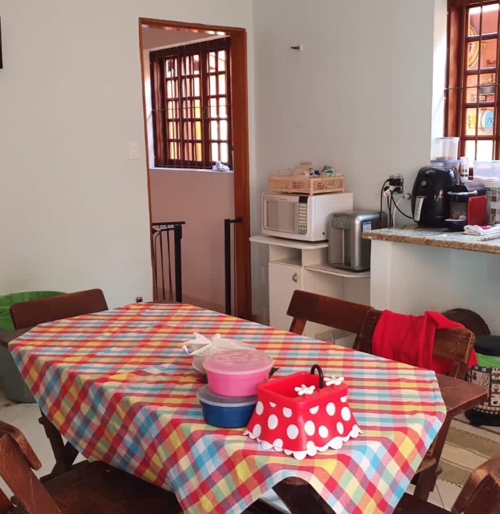 C366D392-5013-4D92-88C9-B384EEE4D114