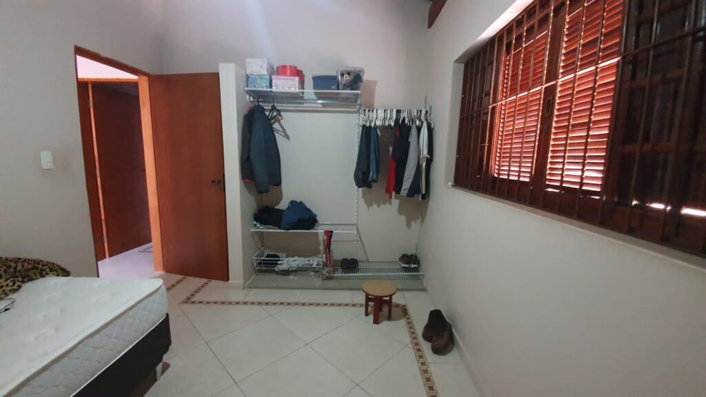 FAF2DA27-82EB-44FA-9B6E-22D2C7C40C1E