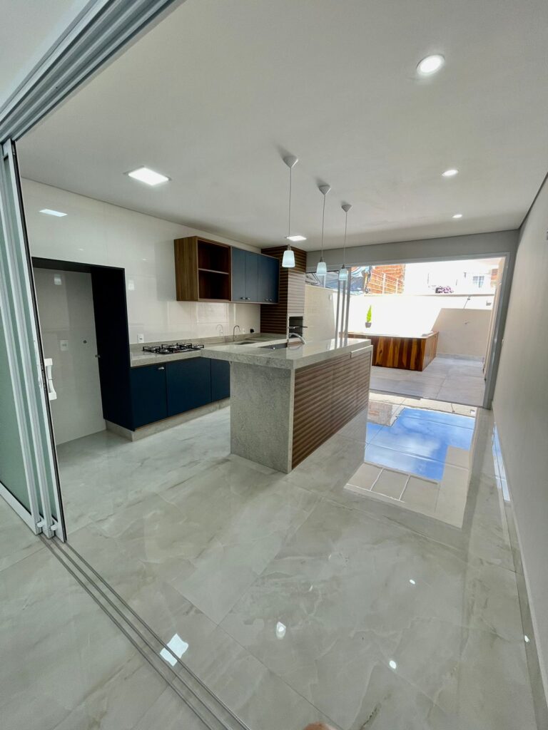 WhatsApp Image 2023-03-14 at 17.12.07 (1)