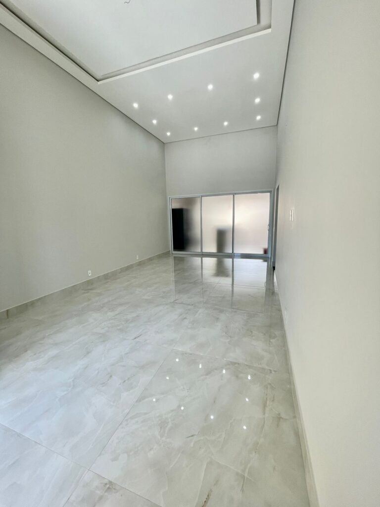 WhatsApp Image 2023-03-14 at 17.12.07