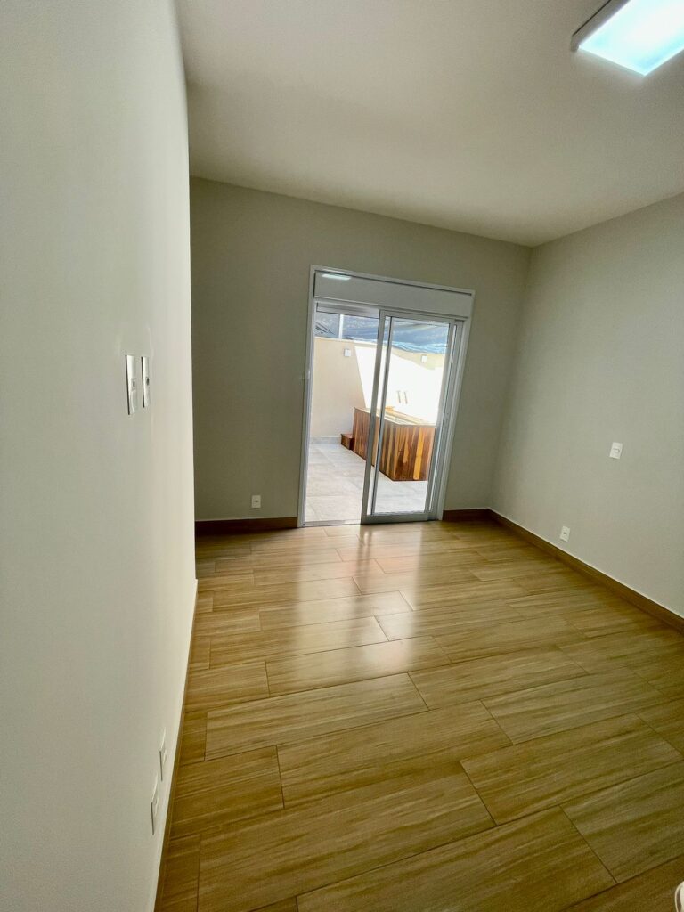 WhatsApp Image 2023-03-14 at 17.12.11 (1)