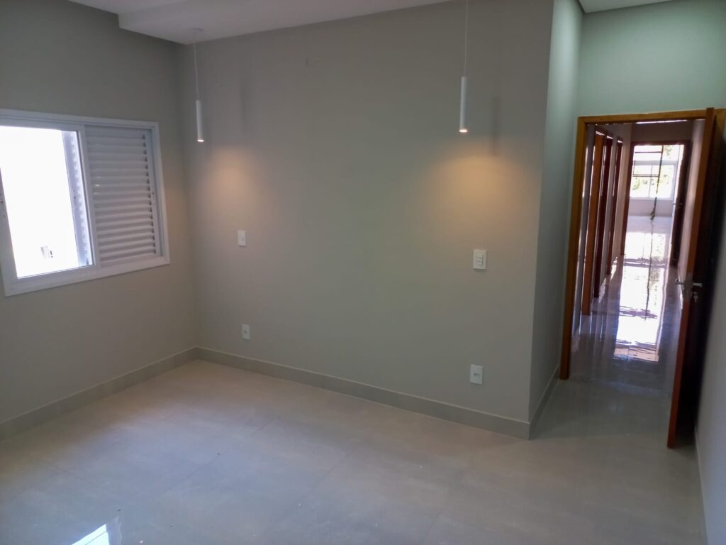 WhatsApp Image 2023-03-17 at 20.08.00 (1)