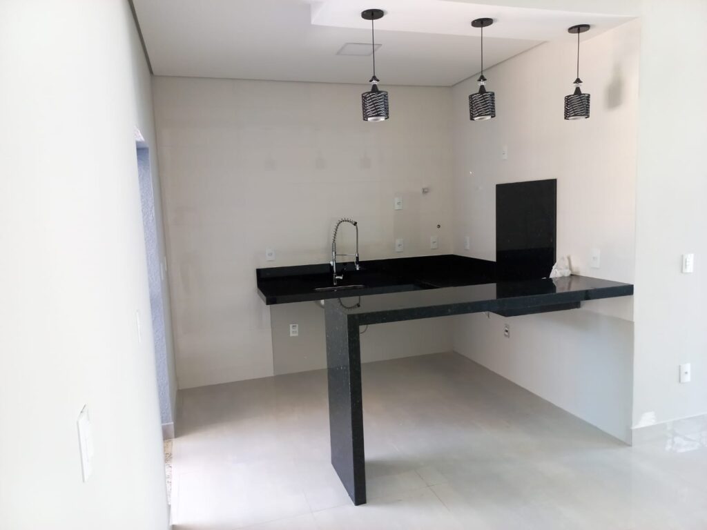 WhatsApp Image 2023-03-17 at 20.08.04 (1)