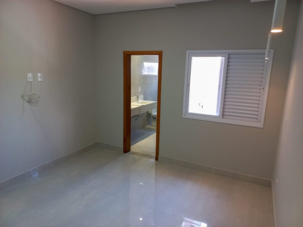 WhatsApp Image 2023-03-17 at 20.08.23 (2)