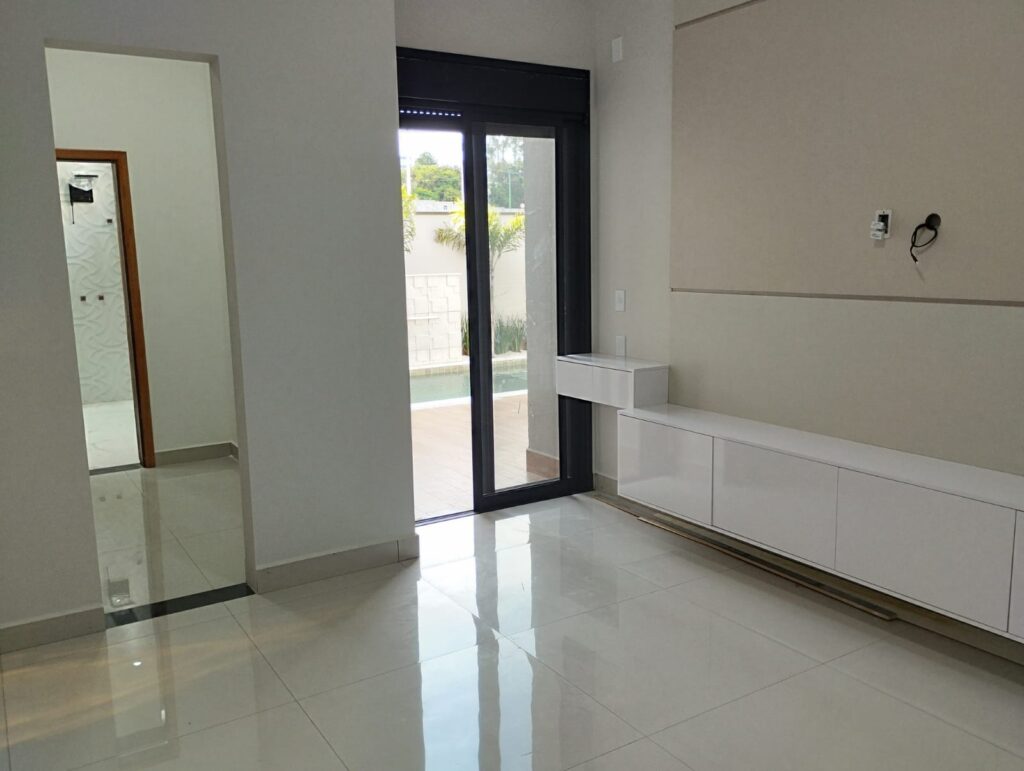 41f8ddd6-6761-4be9-9786-a1ae31559cce