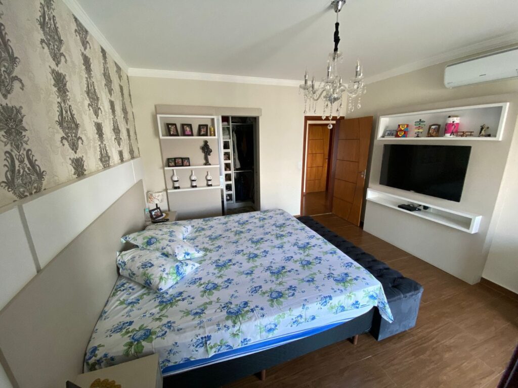 WhatsApp Image 2023-04-11 at 11.49.04