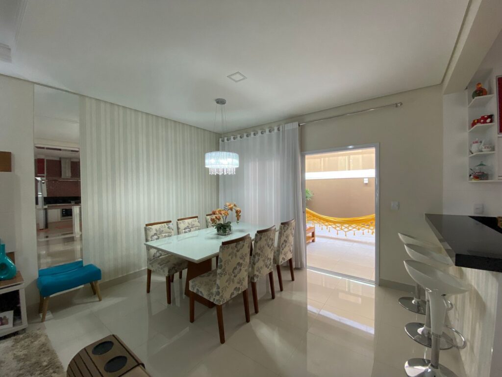 WhatsApp Image 2023-04-11 at 11.49.11 (3)