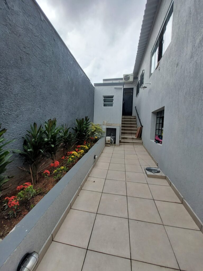 WhatsApp Image 2023-05-15 at 17.41.43 (1)