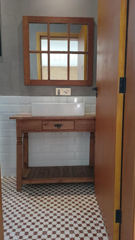 WhatsApp Image 2023-05-29 at 21.35.22 (1)