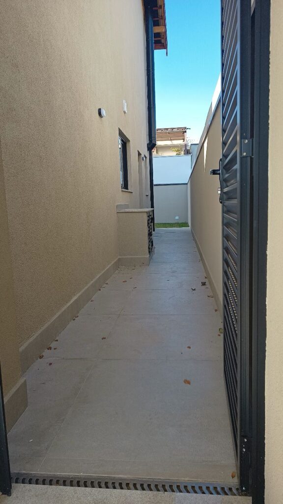 WhatsApp Image 2023-05-29 at 21.35.27 (2)